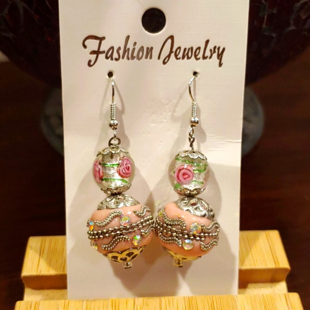 Fashion Jewelry (Rose Pink Earrings)